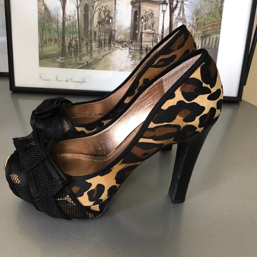 BCBG Paris Phynia Leopard Pump‎ - Picture 3 of 10